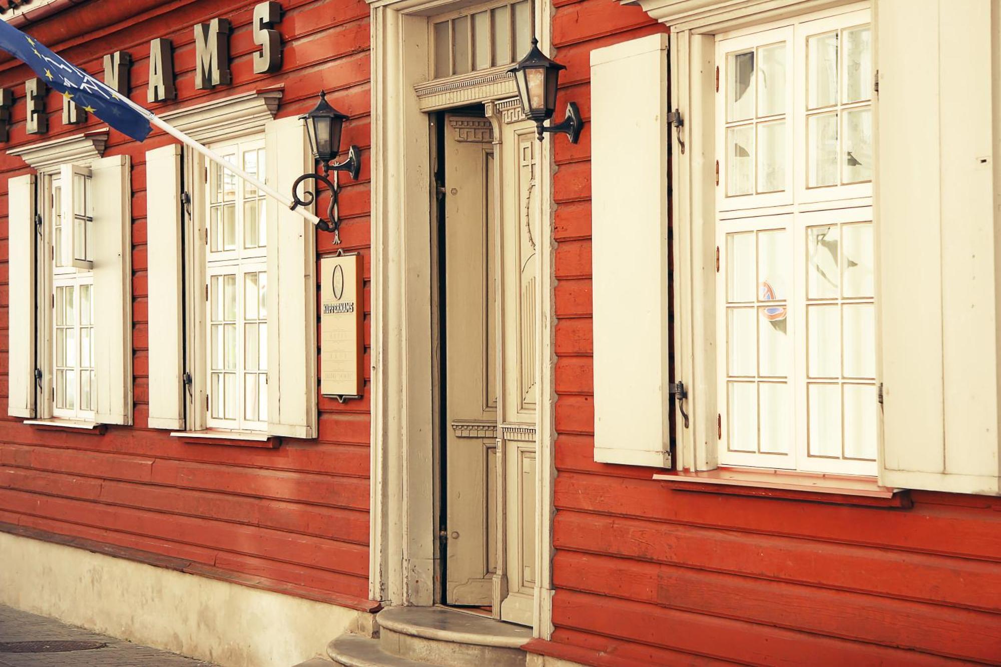 Hotel Kupfernams Ventspils Exterior foto